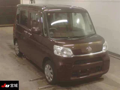 Daihatsu TANTO  с аукциона в Японии
