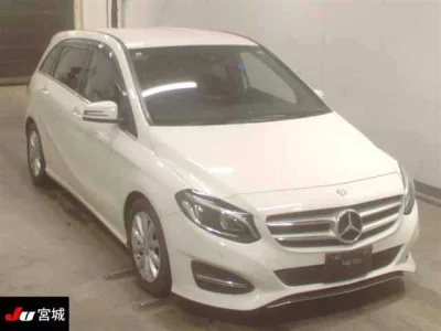 Mercedes-Benz B CLASS