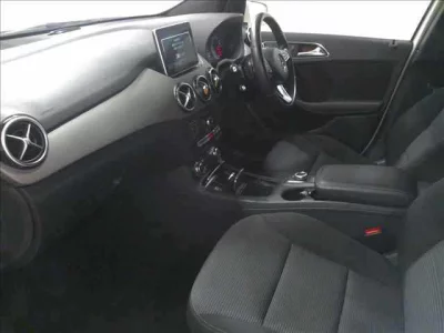 Mercedes-Benz B CLASS