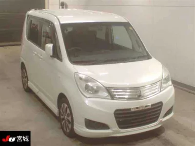 Mitsubishi DELICA D2