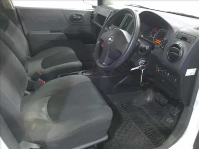 Nissan AD  с аукциона в Японии