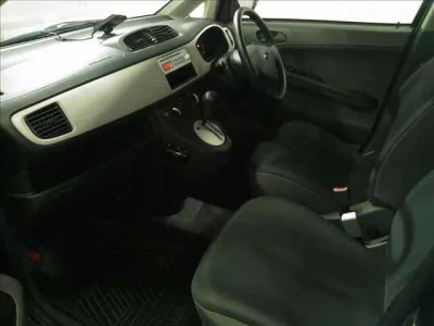 Subaru R2  с аукциона в Японии