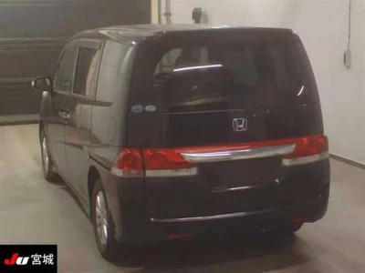 Honda STEP WAGON  с аукциона в Японии
