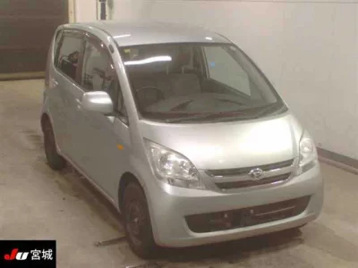 Daihatsu MOVE  с аукциона в Японии