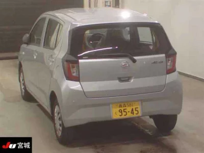 Daihatsu MIRA E S