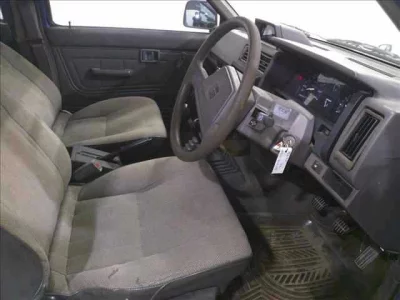 Nissan DATSUN PICKUP