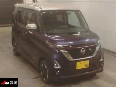 Nissan ROOX
