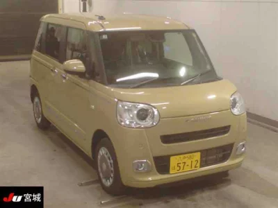 Daihatsu MOVE CANBUS  с аукциона в Японии