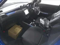 Suzuki SWIFT лот № 2139 оценка 6  с аукциона в Японии 2