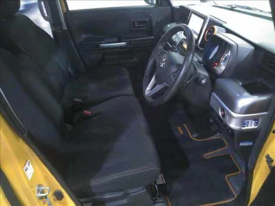 Suzuki SPACIA GEAR  с аукциона в Японии