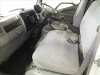 Toyota DYNA лот № 9029 оценка 3  с аукциона в Японии 2