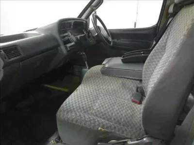 Toyota HIACE VAN  с аукциона в Японии