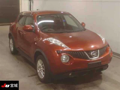 Nissan JUKE  с аукциона в Японии