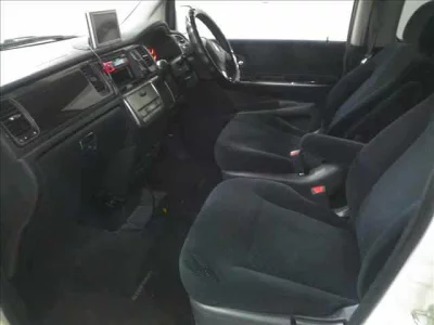 Honda STEP WAGON  с аукциона в Японии