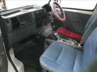 Mitsubishi MINICAB TRUCK лот № 6037 оценка RA  с аукциона в Японии 2