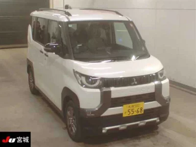 Mitsubishi DELICA MINI