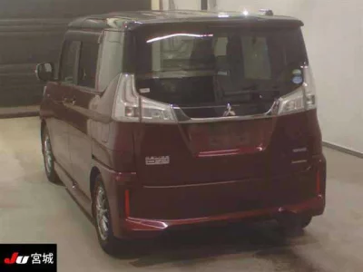 Mitsubishi DELICA D2