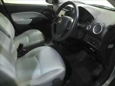 Mitsubishi MIRAGE  с аукциона в Японии