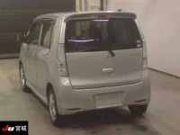 Suzuki WAGON R лот № 6017 оценка 3.5  с аукциона в Японии 1