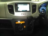 Suzuki WAGON R лот № 6017 оценка 3.5  с аукциона в Японии 4