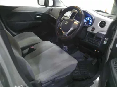 Suzuki WAGON R  с аукциона в Японии