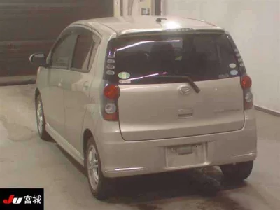 Daihatsu MIRA