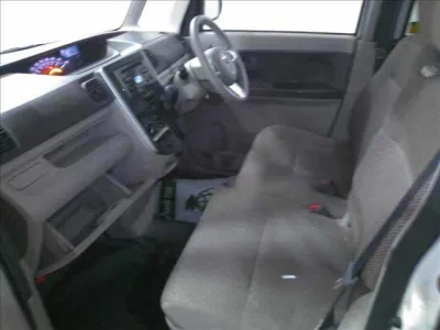 Daihatsu TANTO  с аукциона в Японии