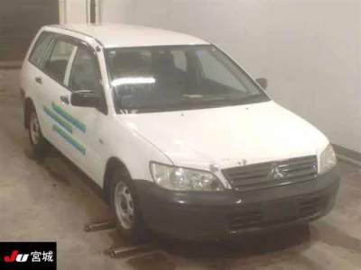 Mitsubishi LANCER VAN