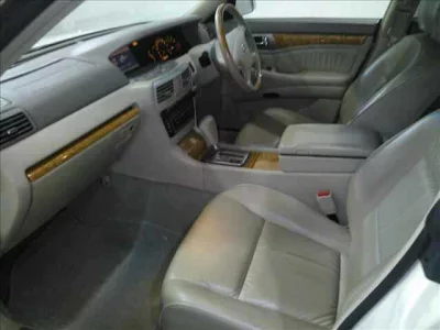 Nissan GLORIA