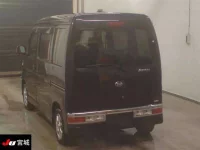 Daihatsu Atrai Wagon лот № 4866 оценка 3  с аукциона в Японии 1