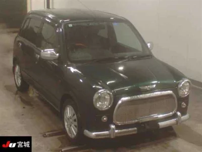 Daihatsu MIRA