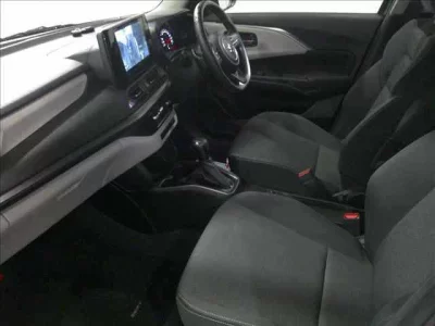 Suzuki SWIFT  с аукциона в Японии