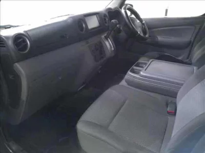 Nissan CARAVAN VAN