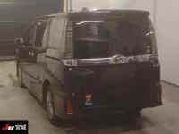 Toyota VOXY лот № 2276 оценка 3.5  с аукциона в Японии 1