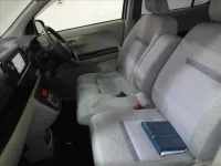 Daihatsu Boon лот № 5033 оценка 3.5  с аукциона в Японии 2