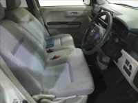 Daihatsu Boon лот № 5033 оценка 3.5  с аукциона в Японии 3