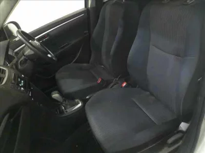 Suzuki SWIFT  с аукциона в Японии