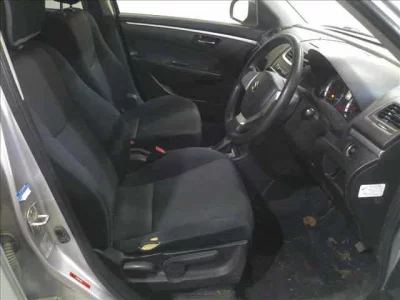 Suzuki SWIFT  с аукциона в Японии