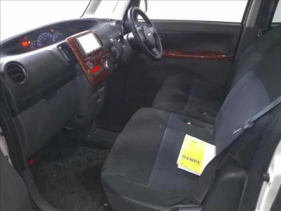 Daihatsu TANTO  с аукциона в Японии