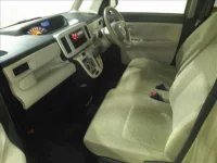 Daihatsu MOVE CANBUS лот № 4993 оценка 3.5  с аукциона в Японии 2