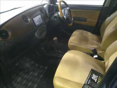 Daihatsu MIRA  с аукциона в Японии