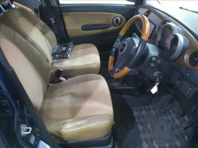 Daihatsu MIRA  с аукциона в Японии