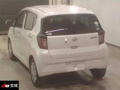 Daihatsu MIRA E S