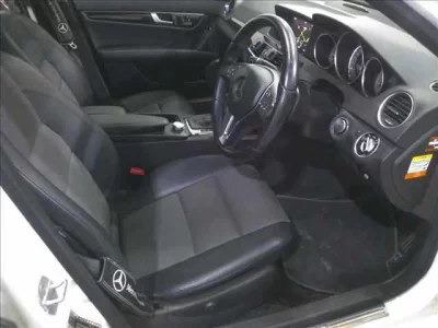 Mercedes-Benz C CLASS  с аукциона в Японии