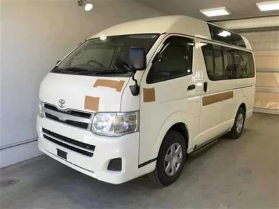 Toyota HIACE VAN  с аукциона в Японии