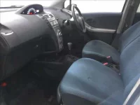 Toyota VITZ лот № 5109 оценка R  с аукциона в Японии 2