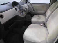 Toyota SIENTA лот № 5071 оценка 3  с аукциона в Японии 2