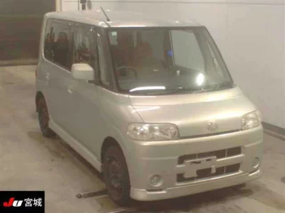 Daihatsu TANTO  с аукциона в Японии