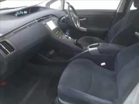 Toyota PRIUS PHV лот № 5192 оценка 3.5  с аукциона в Японии 2