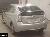 Toyota PRIUS PHV лот № 5192 оценка 3.5  с аукциона в Японии 1